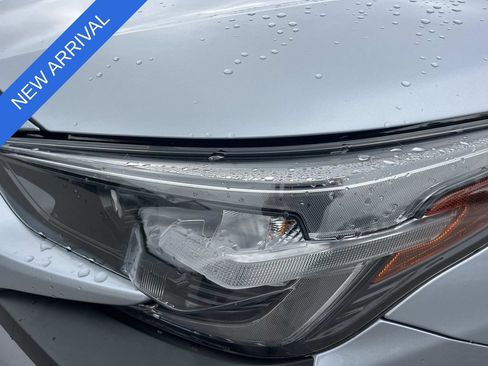 Used 2023 Subaru Outback Limited w/ Popular Package #2 AWD/4WD image 9