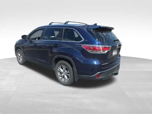 Used 2015 Toyota Highlander XLE image 7