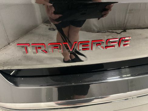 Used 2023 Chevrolet Traverse Premier w/ Redline Edition AWD/4WD image 10