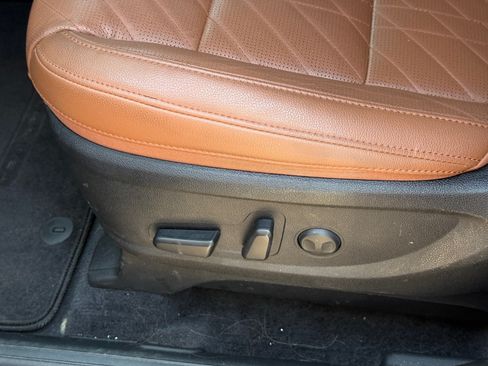 Certified 2025 Kia Telluride EX X-Line AWD/4WD image 9
