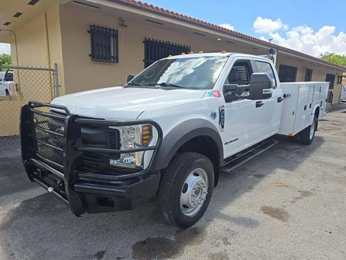 Used 2019 Ford F450 XL w/ Power Equipment Group AWD/4WD image 3