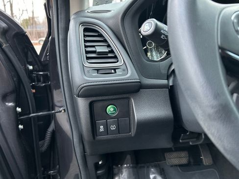 Used 2016 Honda HR-V EX image 23