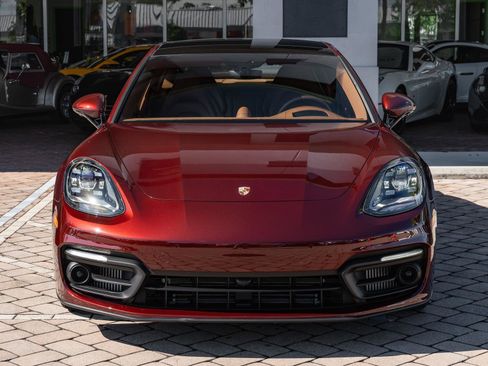 Used 2023 Porsche Panamera 4 image 25