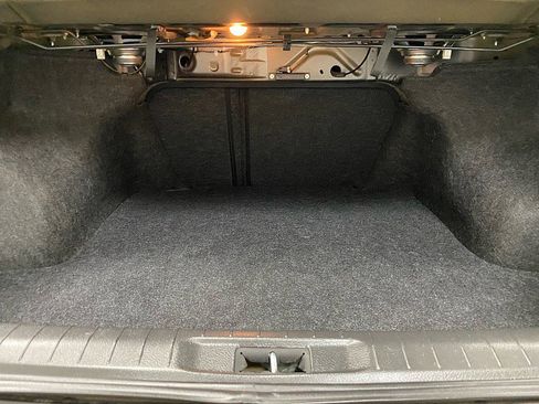 Used 2018 Nissan Altima 2.5 SR w/ SR Midnight Edition image 12