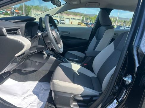 Used 2024 Toyota Corolla LE image 10