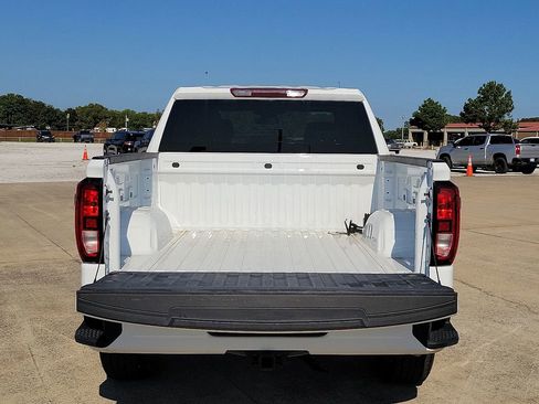 Used 2023 GMC Sierra 1500 Pro w/ Graphite Edition image 8
