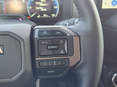 Used 2025 Toyota Land Cruiser w/ Premium Package image 34