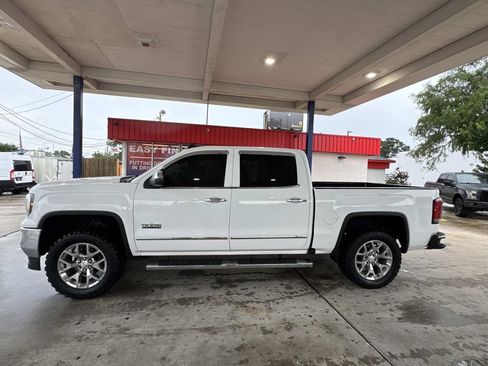 Used 2018 GMC Sierra 1500 SLT w/ Texas SLT Premium Package RWD image 4