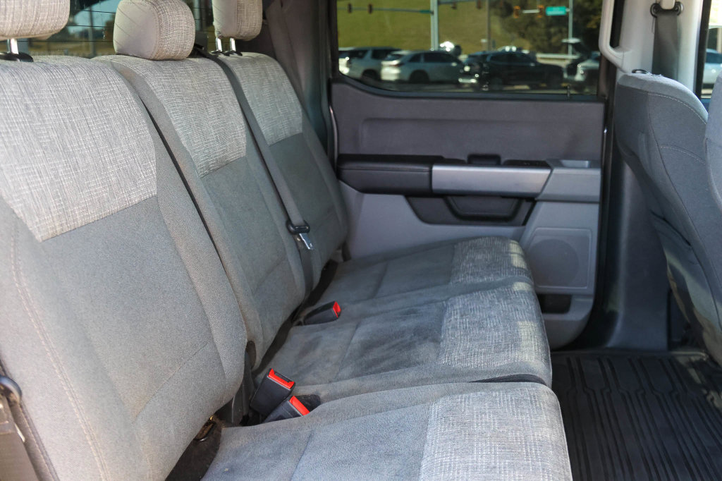 Used 2023 Ford F350 XLT AWD/4WD image 20