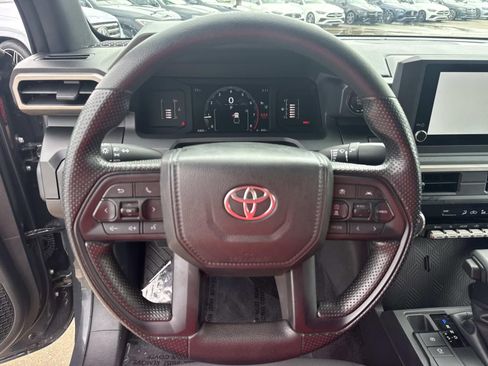 Used 2025 Toyota Tacoma SR RWD image 21