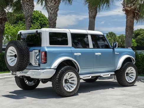 Used 2023 Ford Bronco Wildtrak AWD/4WD image 8