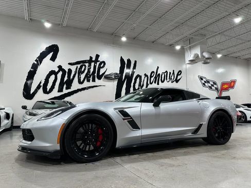 Used 2017 Chevrolet Corvette Grand Sport RWD image 1