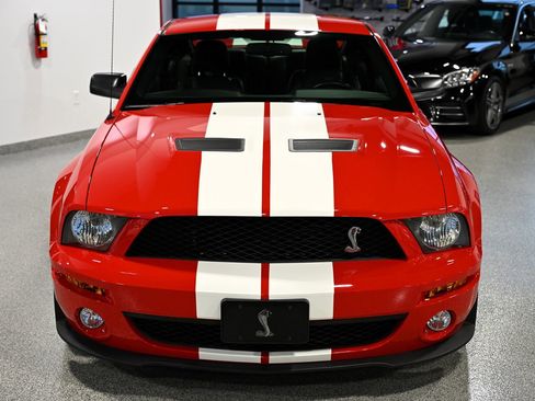 Used 2007 Ford Mustang Shelby GT500 RWD image 8