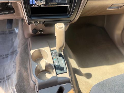 Used 2004 Toyota Tacoma PreRunner RWD image 83