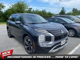 Used 2024 Mitsubishi Outlander SE AWD/4WD video 1
