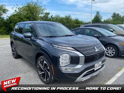 Used 2024 Mitsubishi Outlander SE