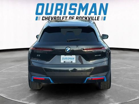 Used 2023 BMW iX xDrive50 w/ BMW I Signature Blue Package image 5