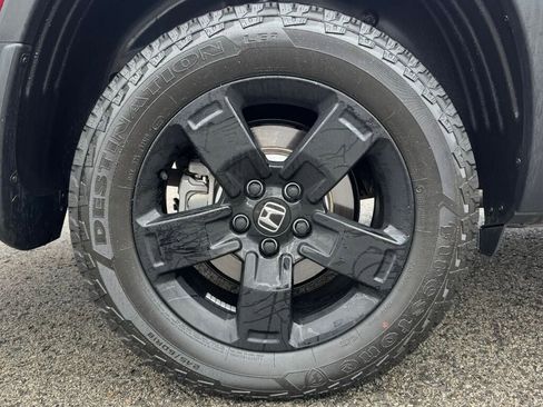 Used 2024 Honda Ridgeline Black Edition image 12