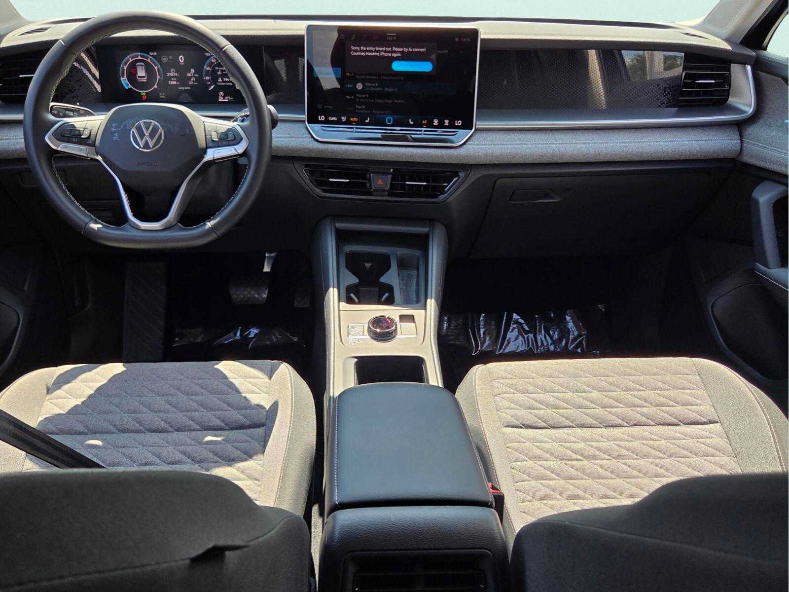 Used 2026 Volkswagen Tiguan S FWD image 13