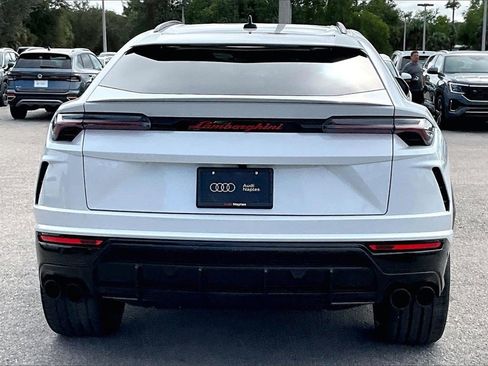 Used 2020 Lamborghini Urus image 6