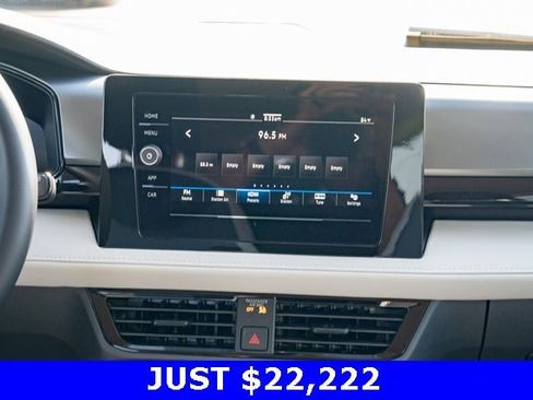 New 2025 Volkswagen Taos S image 31