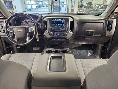 Used 2018 Chevrolet Silverado 1500 LT w/ All Star Edition AWD/4WD image 9