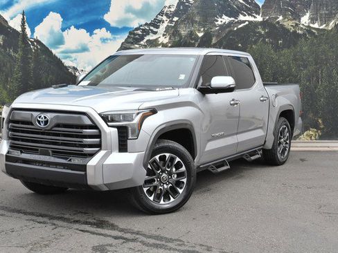 Used 2022 Toyota Tundra Limited image 6