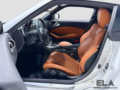 Used 2009 Nissan 370Z Touring image 21