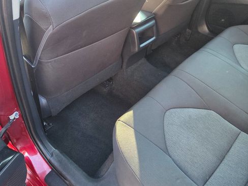 Used 2019 Toyota Camry L image 17