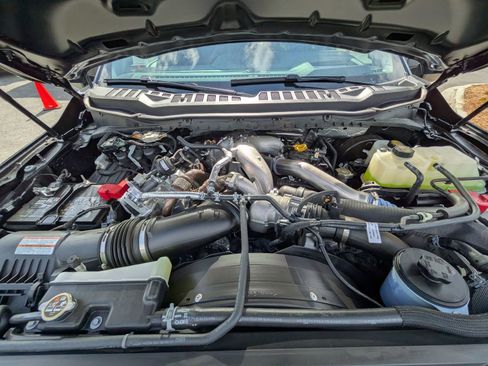 Certified 2026 Ford F250 Lariat w/ Black Appearance Package image 9