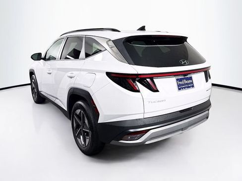 Certified 2025 Hyundai Tucson SEL AWD/4WD image 6