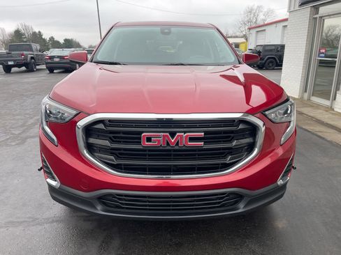 Used 2021 GMC Terrain SLE image 8