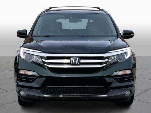 Used 2016 Honda Pilot Touring image 4