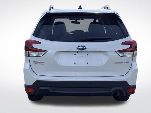 Used 2024 Subaru Forester Premium AWD/4WD image 7
