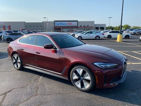 Used 2023 BMW i4 eDrive35 RWD image 1