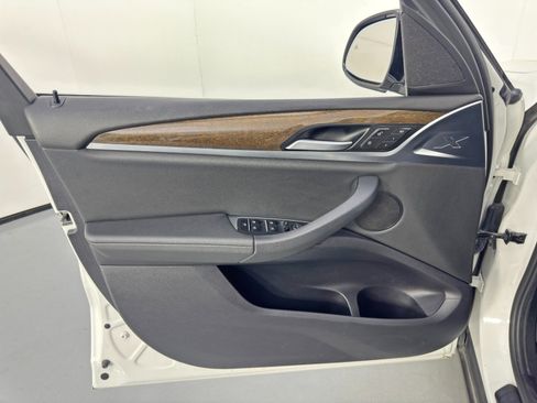 Used 2019 BMW X3 sDrive30i w/ Driving Assistance Package image 41