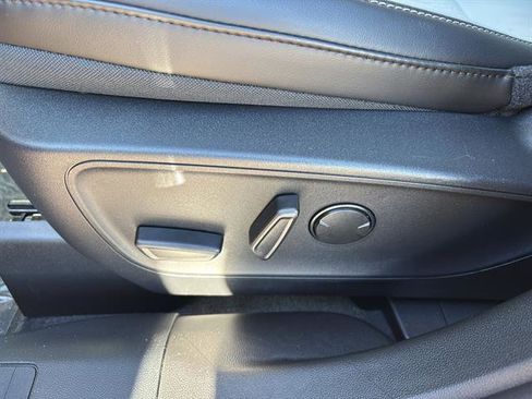 New 2026 Ford Escape SE image 11