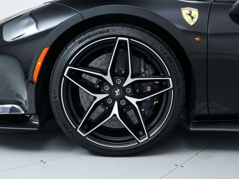 Certified 2019 Ferrari 488 Pista Spider image 42