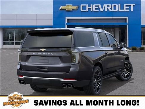 New 2026 Chevrolet Suburban High Country image 4