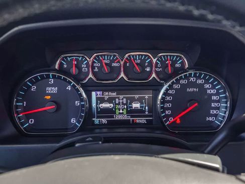 Used 2018 Chevrolet Silverado 1500 LT w/ All Star Edition image 23