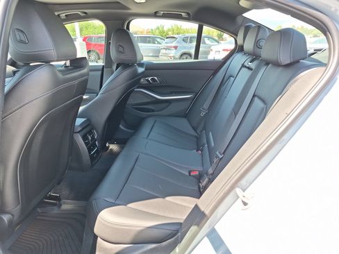 Used 2024 BMW 330i xDrive Sedan w/ M Sport Package AWD/4WD image 26