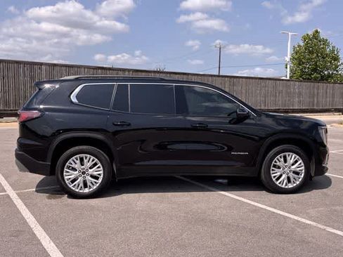 Used 2024 GMC Acadia Elevation AWD/4WD image 7