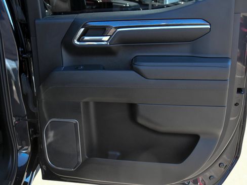 Used 2024 Chevrolet Silverado 1500 LTZ AWD/4WD image 56