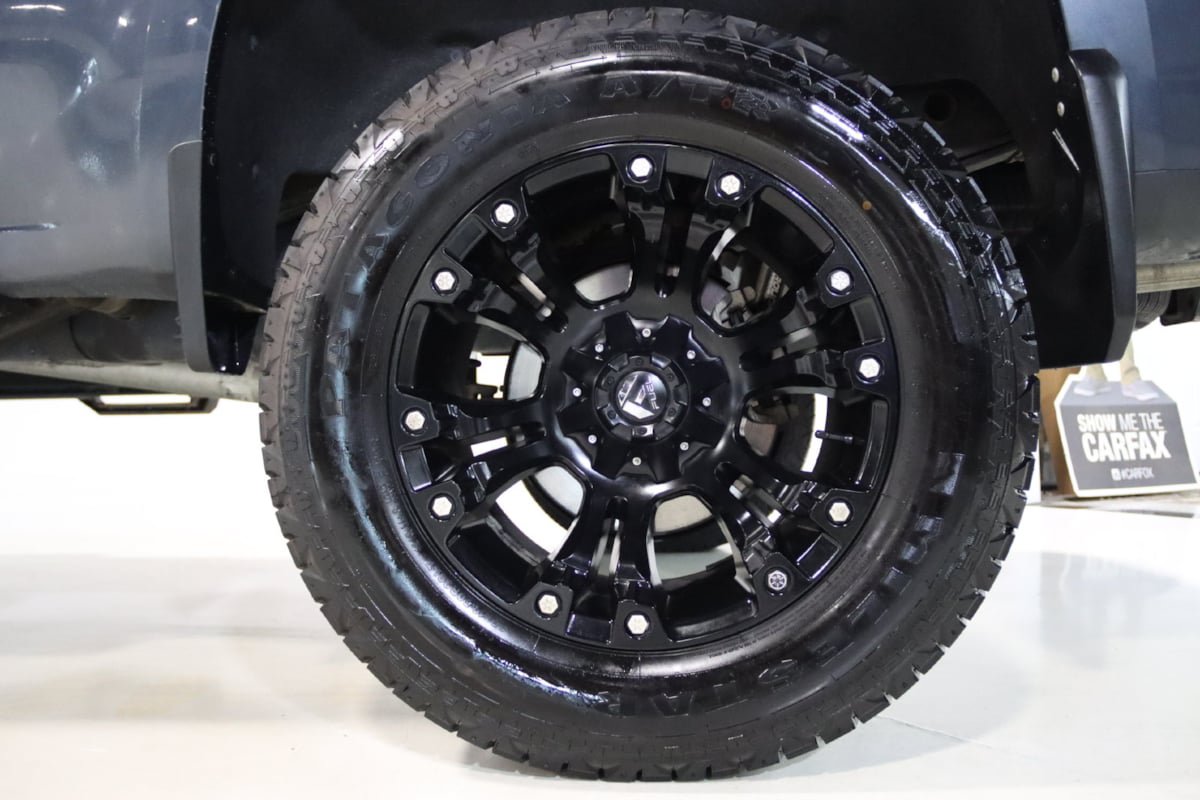 Used 2019 Chevrolet Silverado 1500 RST AWD/4WD image 77