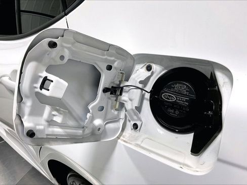 Certified 2025 Toyota Camry LE image 43