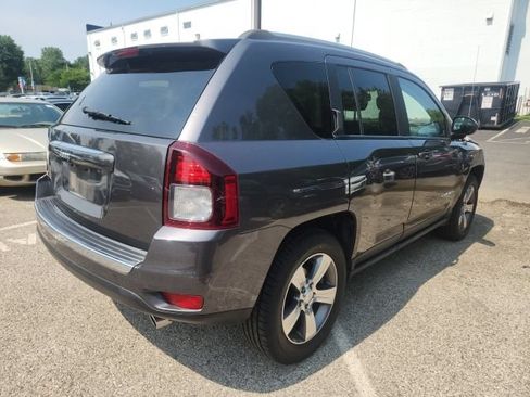 Used 2017 Jeep Compass High Altitude AWD/4WD image 9
