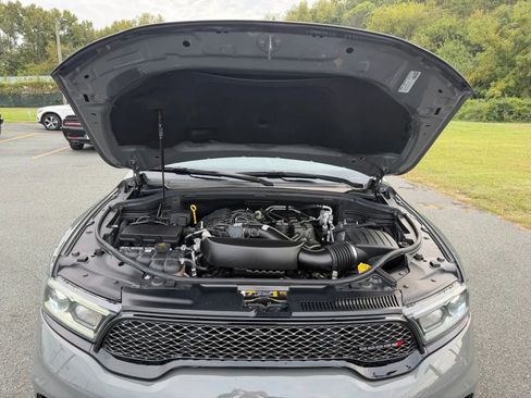 Used 2022 Dodge Durango SXT w/ Blacktop Package image 13