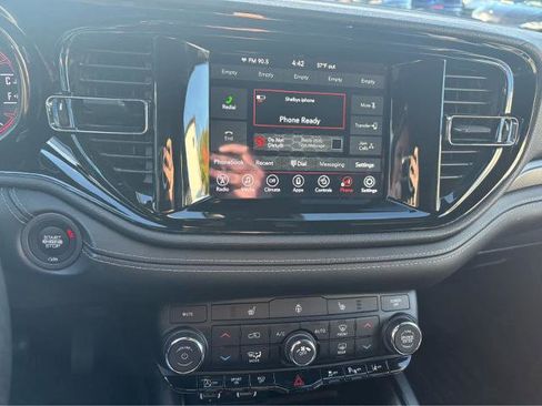 Used 2022 Dodge Durango GT image 21