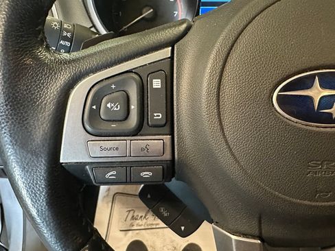 Used 2017 Subaru Outback 2.5i Premium AWD/4WD image 10