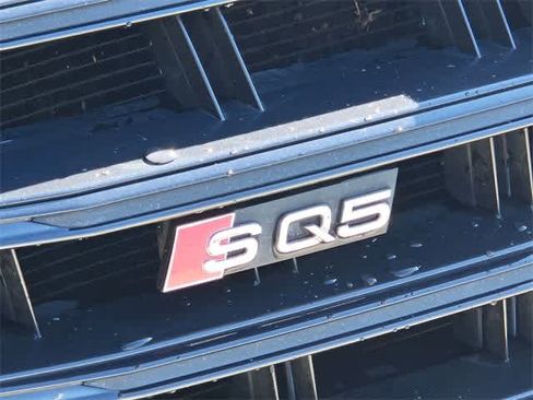Used 2020 Audi SQ5 Prestige image 12